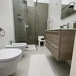 Holden House Bed & Breakfast Bari