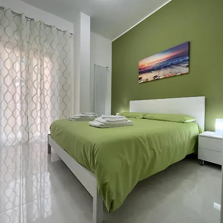 Bed & Breakfast Holden House *