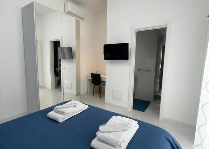 Alojamento de Acomodação e Pequeno-almoço Holden House Bari