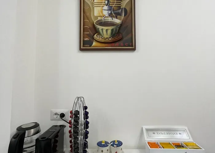 Bed & Breakfast Holden House 3*