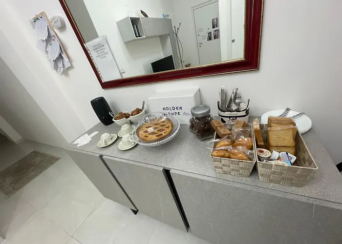 Holden House Bed & Breakfast Bari